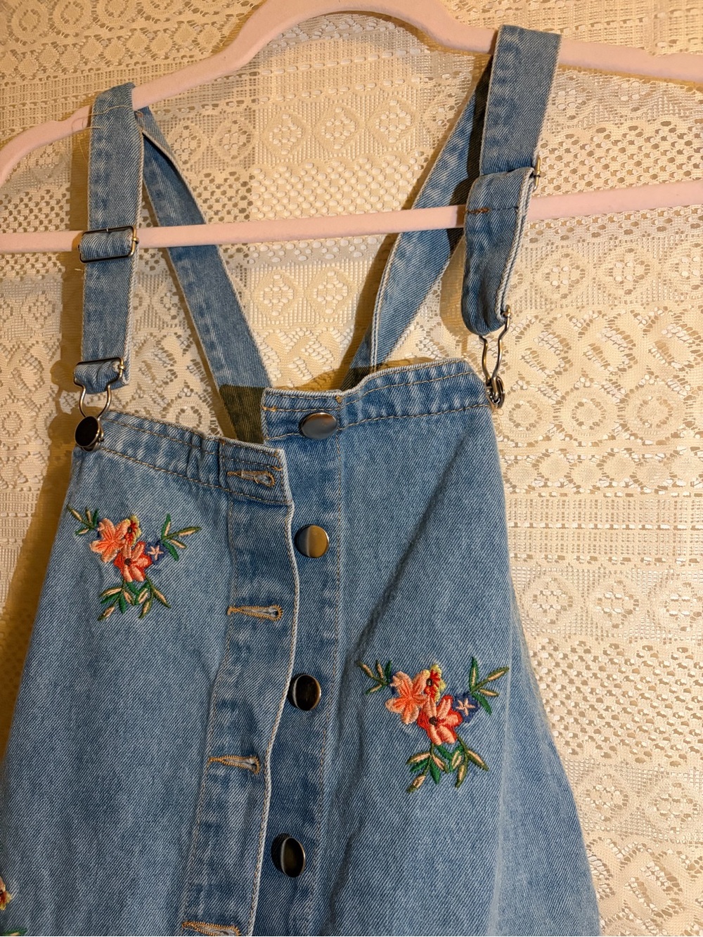 floral embroidery denim overall dress 🩵🌼